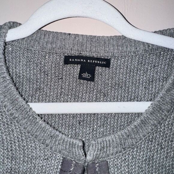 Banana Republic Large Grey & Metallic Button Up Cardigan - Picture 4 of 6